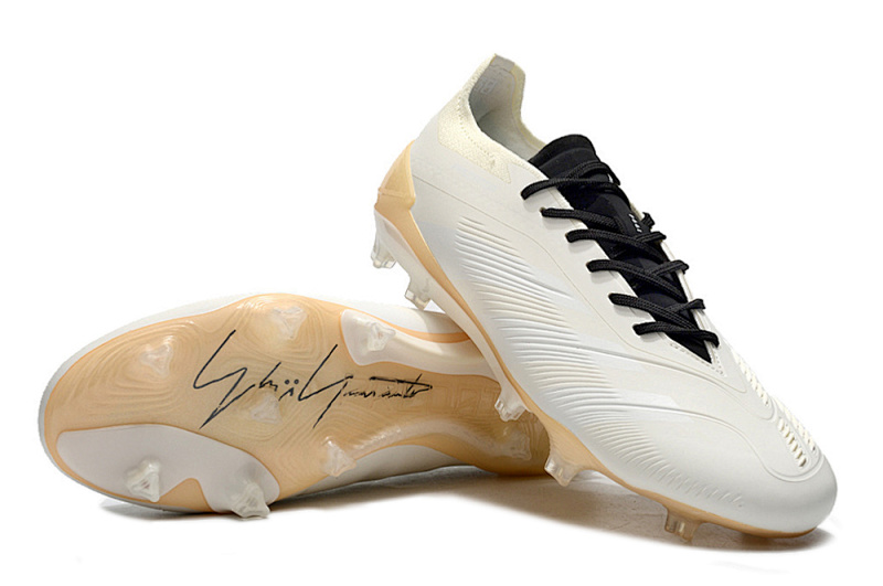 （到货39-45）阿迪达斯猎鹰精华全针织有鞋带高帮FG足球鞋PREDATOR ACCURACY+ FG BOOTS39-45