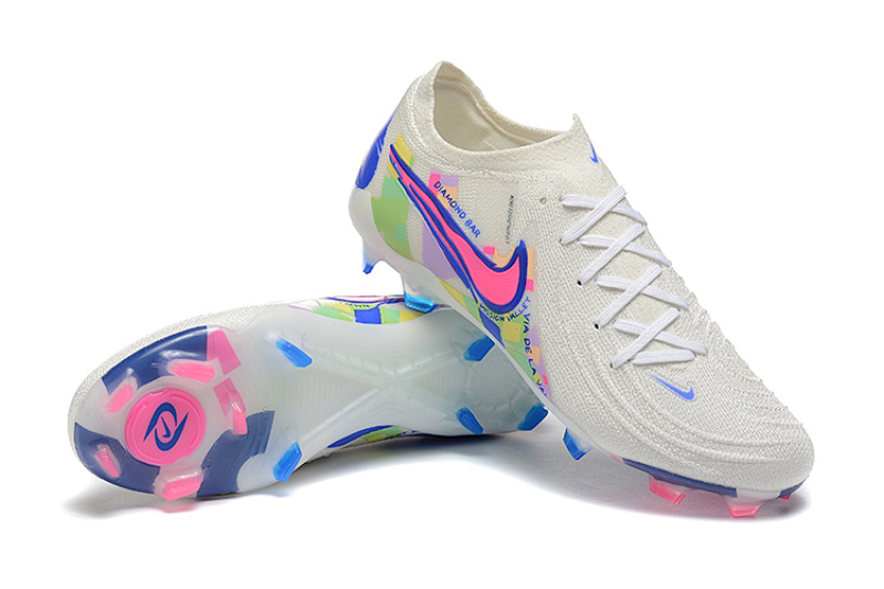 （到货36-45）耐克低帮防水全针织月煞FG足球鞋 NIKE PHANTOM LUNA ELITE FG 39---45