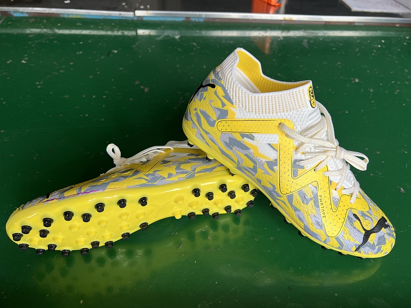 （到货39-45）Puma FUTURE 8 ULTIMATE FG 39-45