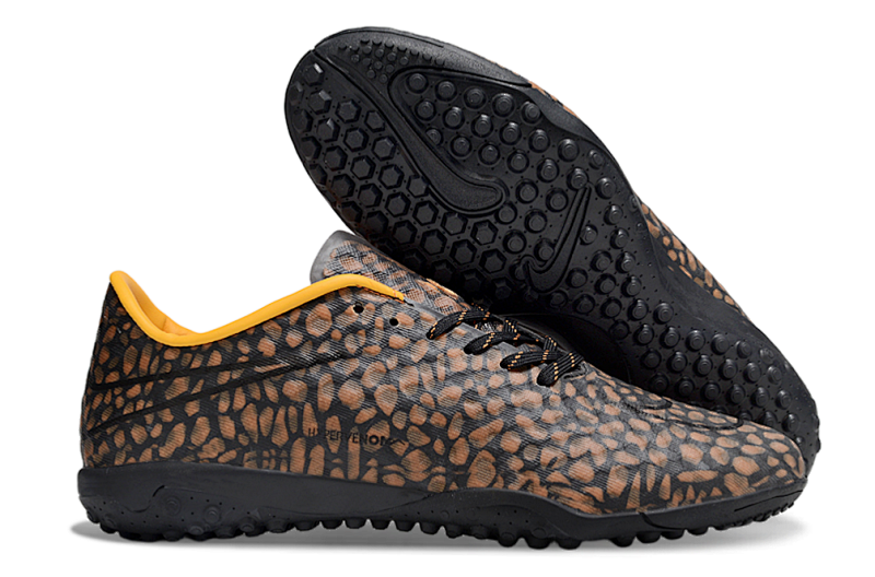 （到货39-45）耐克毒蜂一代FG足球鞋Nike Hypervenom phantom fg