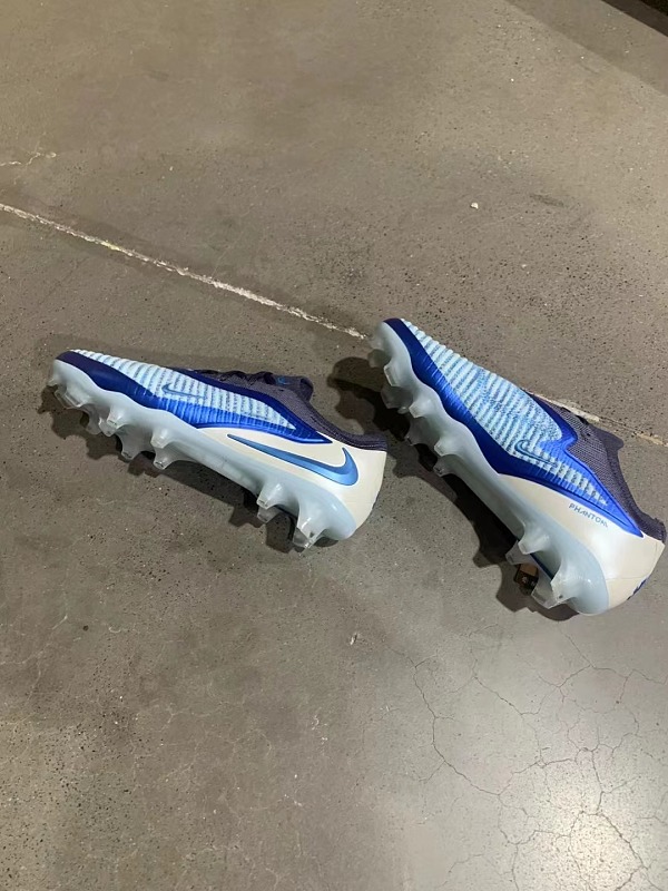 (到货36-45）耐克低帮幻影GX III双层防水鱼丝全针织FG足球鞋Nike Phantom GX III Elite FG36-45