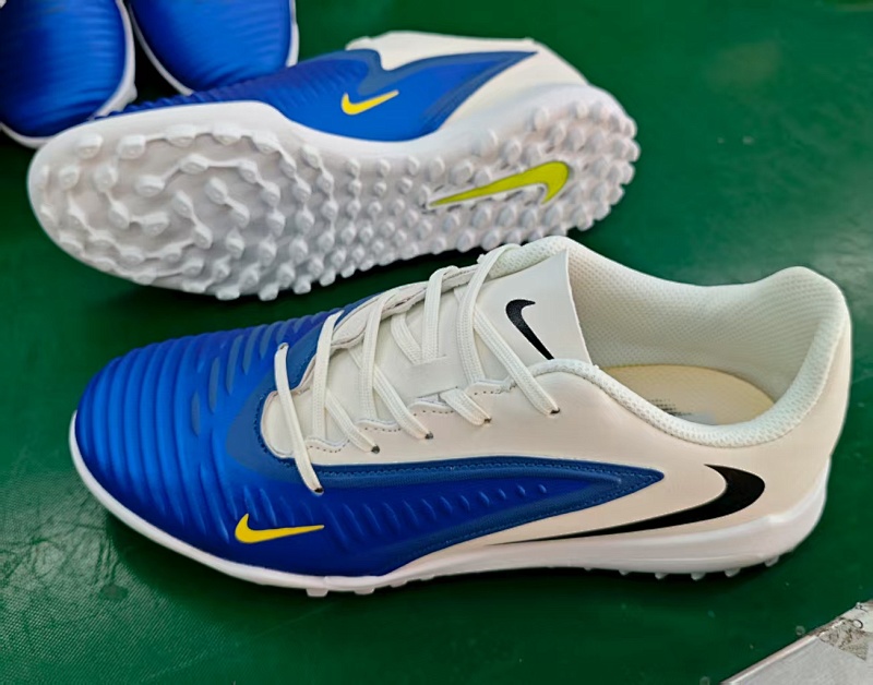 （到货39-45）耐克低帮幻影GX III太空碎钉足球鞋Nike Phantom GX III Elite TF39-45