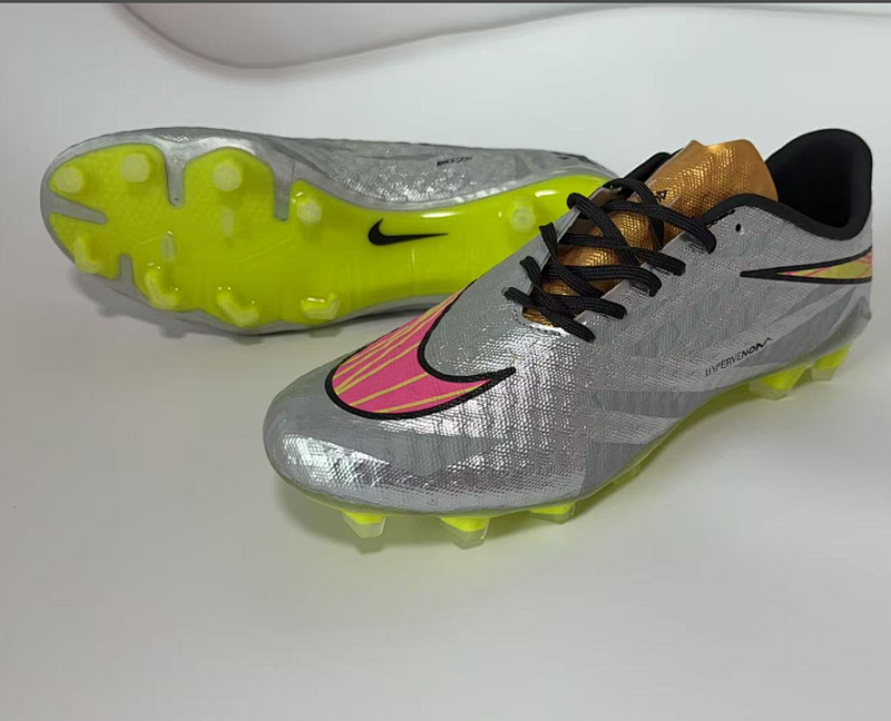 （到货36-45）耐克毒蜂一代FG足球鞋Nike Hypervenom phantom fg