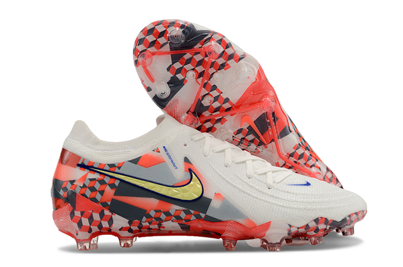 （到货39-45）耐克低帮防水全针织月煞FG足球鞋 NIKE PHANTOM LUNA ELITE AG 39---45