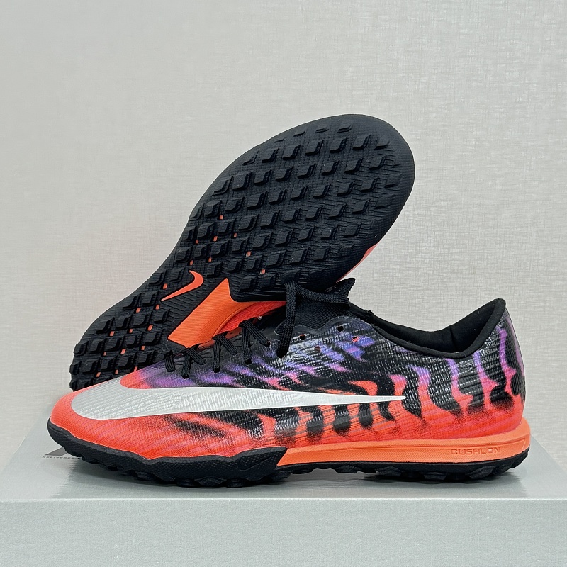 （到货39-45）耐克刺客十七代内置全气垫防水针织草钉MD底足球鞋Nike Air Zoom Mercurial Vapor XVI Elite TF36-46