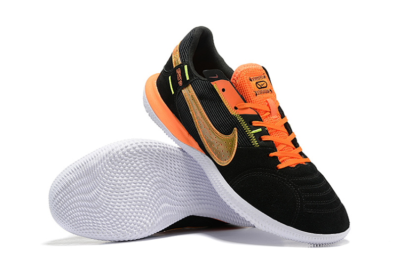 （到货）全新Nike Streetgato小场足球39-4