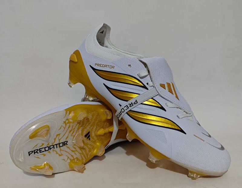 （到货39-45）阿迪达斯猎鹰26全针织有鞋带高帮FG足球鞋PREDATOR ACCURACY FG BOOTS 39-45