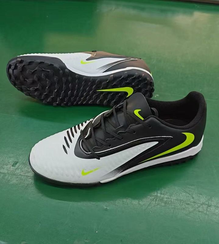 （到货39-45）耐克低帮幻影GX III太空碎钉足球鞋Nike Phantom GX III Elite TF39-45