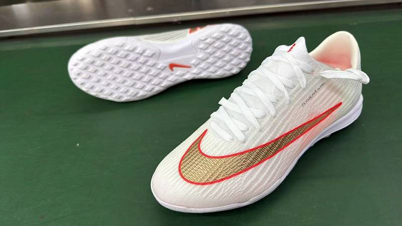 （到货36-46）耐克刺客十七代内置全气垫防水针织草钉MD底足球鞋Nike Air Zoom Mercurial Vapor XVI Elite TF36-46