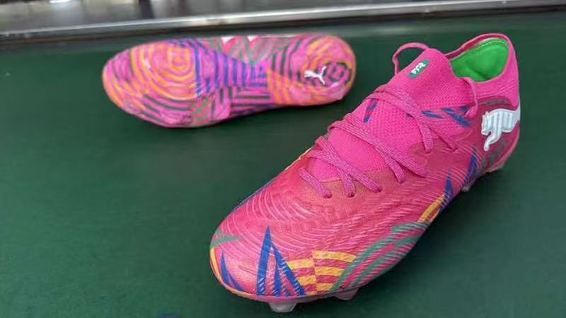 （到货39-45）彪马未来8代高帮精华全针织系列FG足球鞋Puma FUTURE 8 ULTIMATE FG/AG 39-45