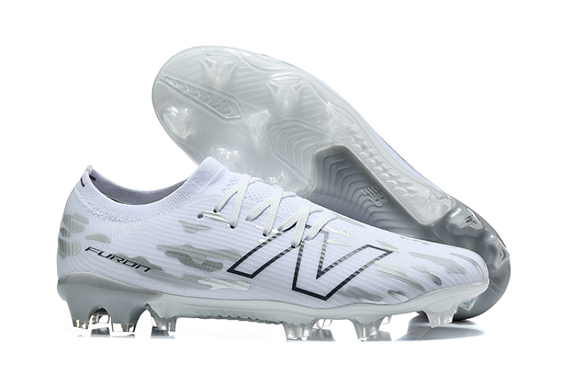 （到货39-45）New Balance FURON TEAM V8 Elite FG 足球鞋 39---45
