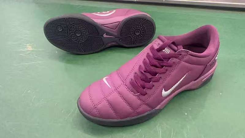 （到货39-45）耐克T90系列MD底草钉足球鞋NIKE T90 TF39-45