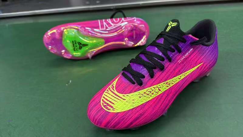（到货36-45）耐克刺客十七代内置全气垫防水梭织草钉MD底足球鞋Nike Air Zoom Mercurial Vapor XVI Elite TF36-45